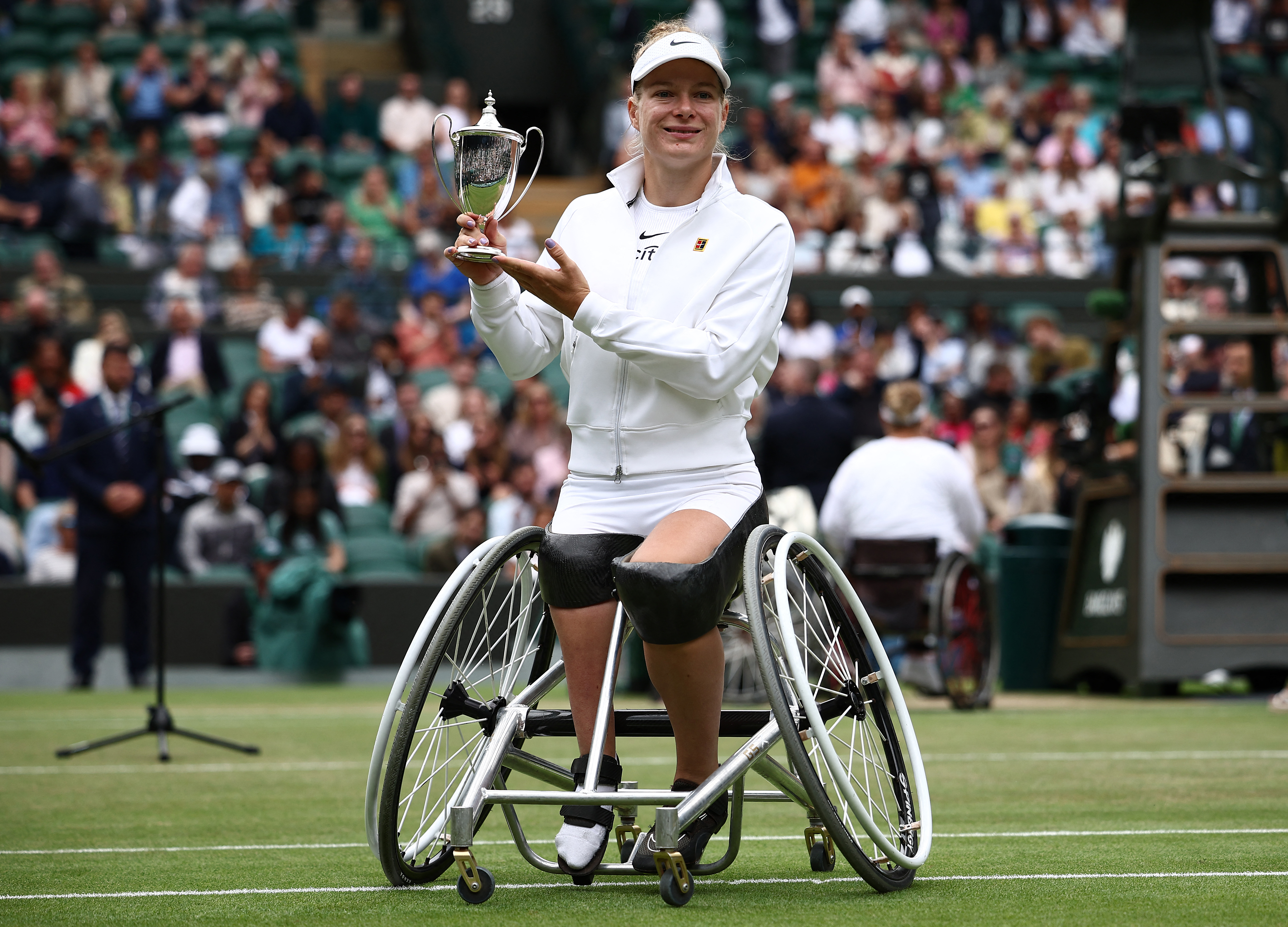 Diede De Groot: The Puzzle, The Passion, and The Pursuit of Perfection Avatar